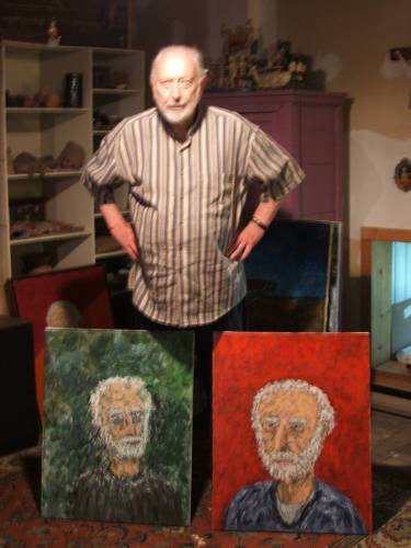 Leo Rosshändler mit zwei Selbstporträts. Foto: Paul Morf Gronert